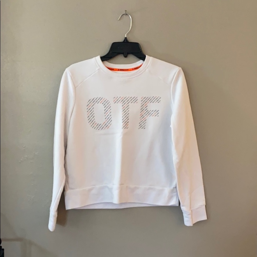 Orangetheory cropped white crew neck size small